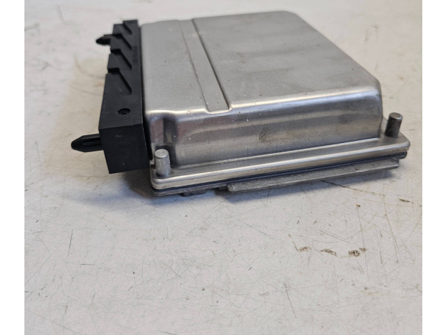 Блок управления двигателя 09470429B   Volvo S70  V70  V70 XC