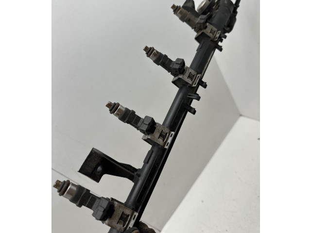 Топливная рампа 9H487, 1Y4436139   Ford Fiesta   для двигателя SNJB