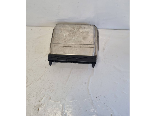 Блок управления двигателя 08677708A, 28SA5360   Volvo V70