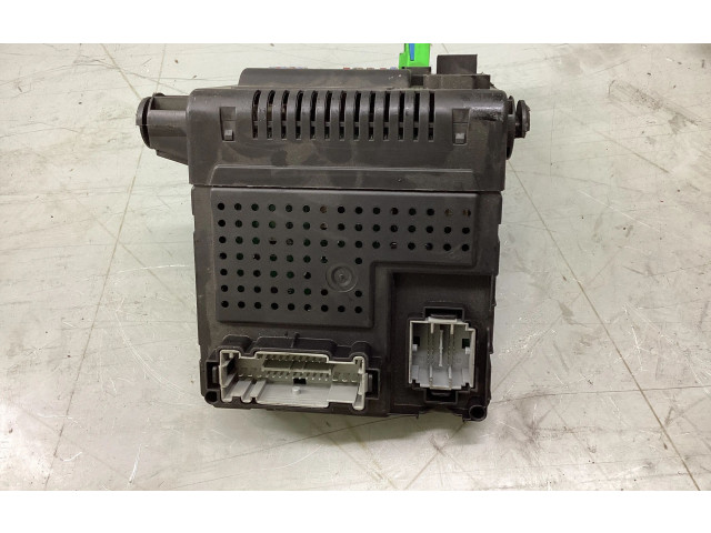 Pojistková skříňka 30786890, 08W155 Volvo XC90 2009