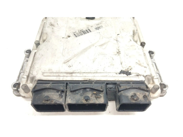 Блок управления двигателя 9654695380, 0281011779 Citroen C8