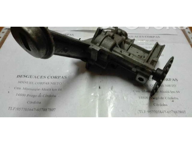 Масляный насос 7700600532 Renault Kangoo I