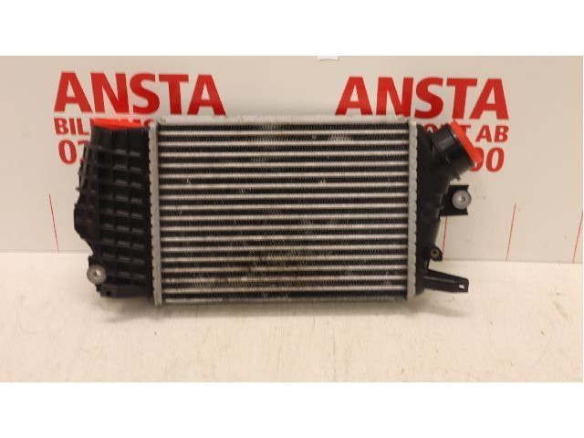 Интеркулер  21821AA061   Subaru Forester SJ 