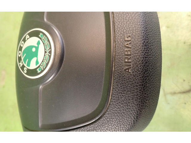 Подушка безопасности водителя 5J0880201K Skoda Octavia Mk1 (1U)