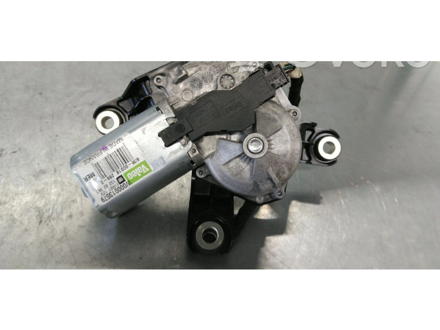 Моторчик заднего дворника 13282361 Opel Meriva B