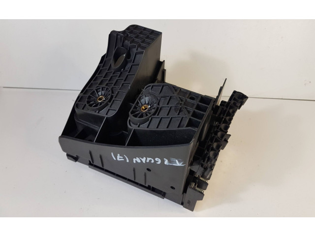 Pojistková skříňka 1K0937132F, 3C0937125A Volkswagen Tiguan 2012