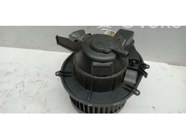Вентилятор печки       Volvo V70