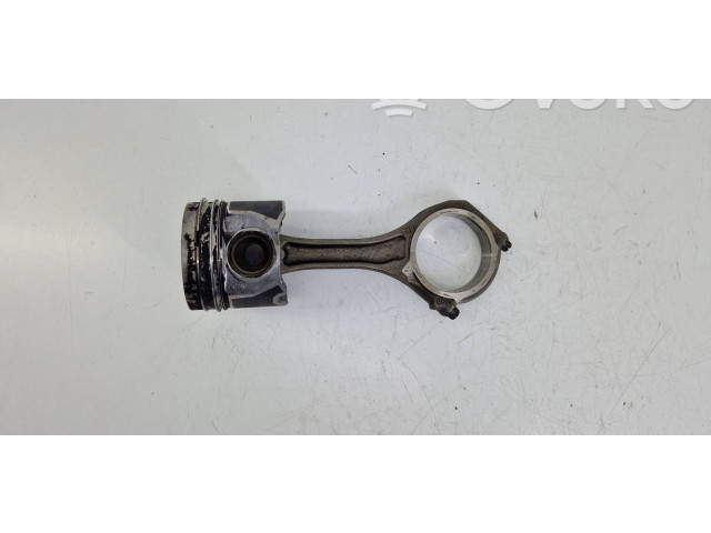 Píst 059CB, DHX   Audi Q7 4M     