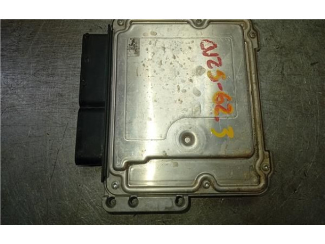 Блок управления 0281030791, 55259745 Alfa Romeo Giulietta