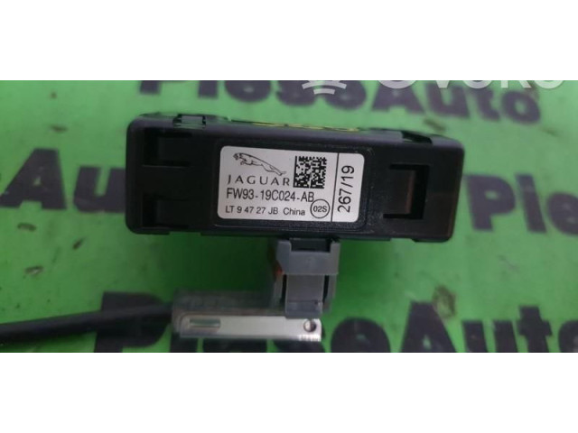 Блок комфорта FW9319C024AB, FW9319C024AB. Jaguar F-Pace