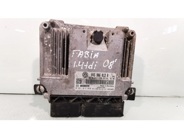 Блок управления двигателя 045906013R Skoda Fabia Mk2 (5J)