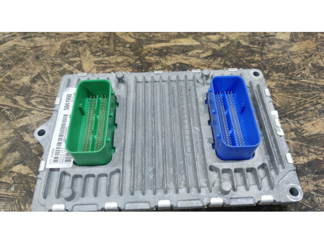 Блок управления двигателя P68342095AA, P68412596AD Jeep Compass