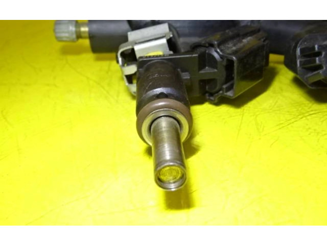 Топливная рампа 7575646 Mini Cooper Countryman R60