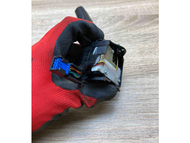 Ручка стеклоочистителей 1K0953519A Volkswagen Golf Plus 2005 - 2013 года