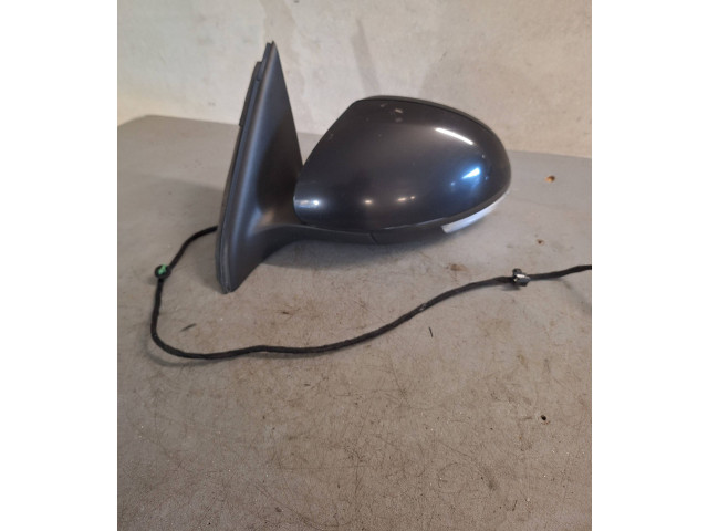 Zpětné zrcátko  Volkswagen Tiguan 2009    