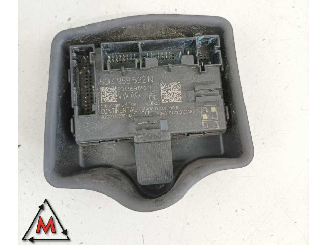 Блок управления двигателя 5Q4959592N Audi A1