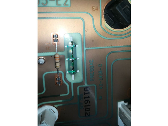 Панель приборов 07021622282   Renault Clio II       