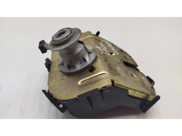 Zámek zadních dveří Ford Focus 2003