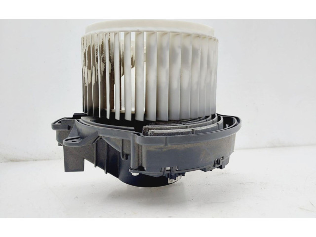Вентилятор печки    77365016   Lancia Delta III
