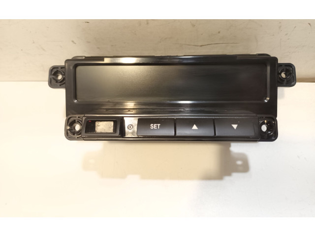 Дисплей    957101H700   KIA Ceed