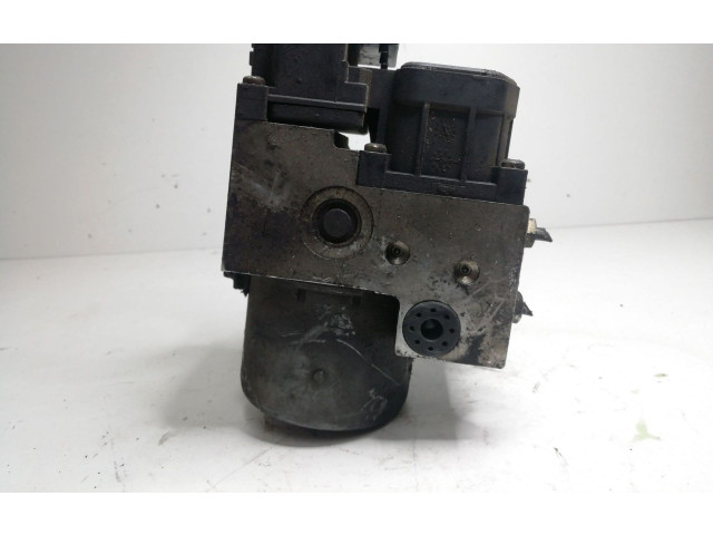 Блок АБС BOSCH Mitsubishi Space Wagon 1999 - 2004 года