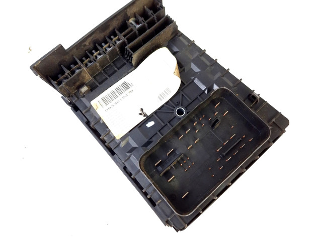   Pojistková skříňka 1K0937820D, 1K0937820D   Volkswagen Tiguan 2010