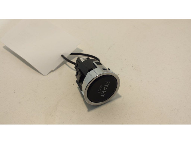 Включатель зажигания и стартера