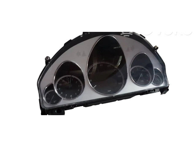 Přístrojová deska Mercedes-Benz E W212 2012 A2129002010, A2C53257171