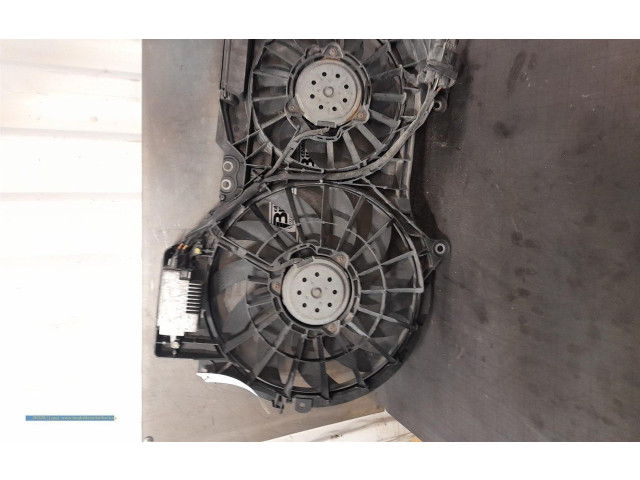 Вентилятор радиатора     4F0121207A4F0    Audi A6 S6 C6 4F 