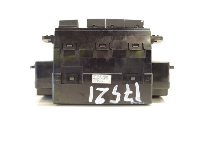 Дисплей    957101H700   KIA Pro Cee'd I