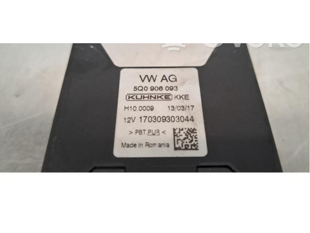 Блок комфорта 5Q0906093   Audi A3 S3 8V   