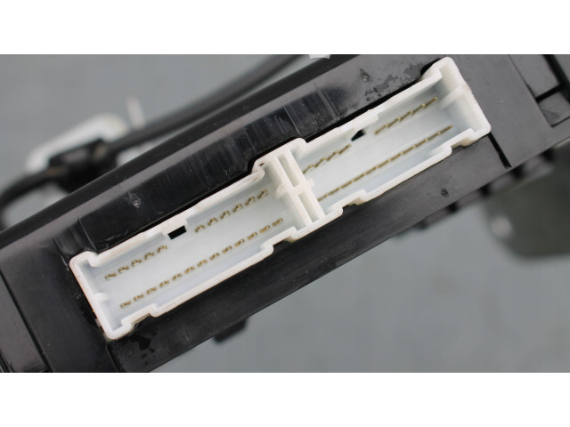 Блок комфорта 95400A2810   KIA Ceed   