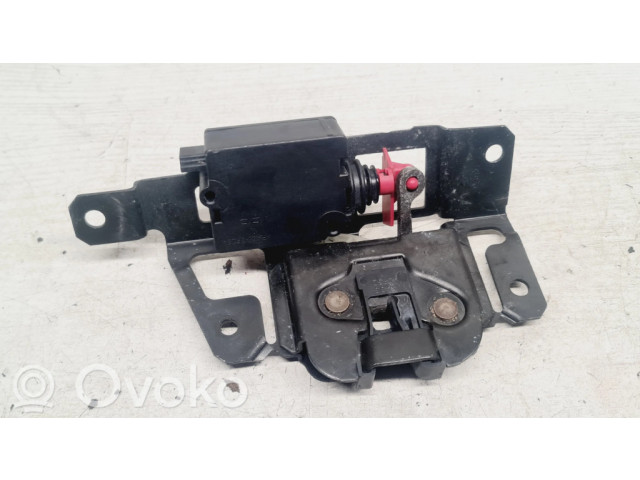 Zámek zadních dveří 51247057364 BMW 3 E46 2004