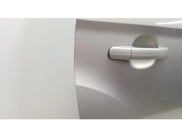 Задняя дверь