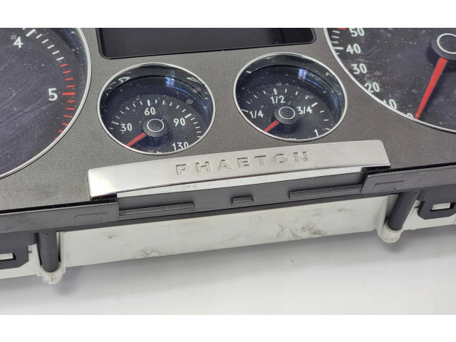 Панель приборов 3D0920885K   Volkswagen Phaeton       