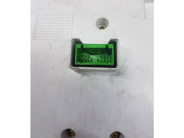 Панель приборов 8673802, 1123752   Volvo V70       