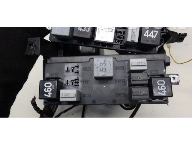 Блок предохранителей  1K1941397A   Skoda Octavia Mk2 (1Z)    