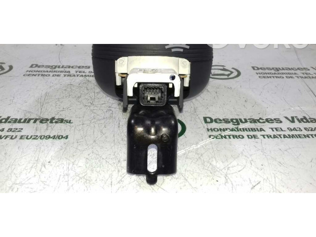 Панель приборов 8200516798   Renault Twingo II       