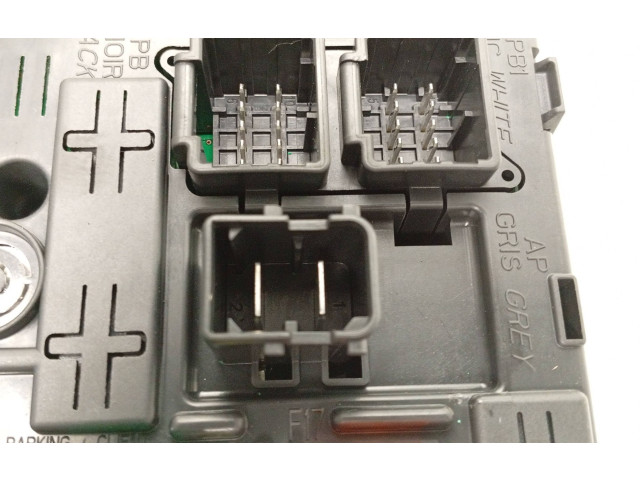 Pojistková skříňka 966689538002 Peugeot RCZ 2012