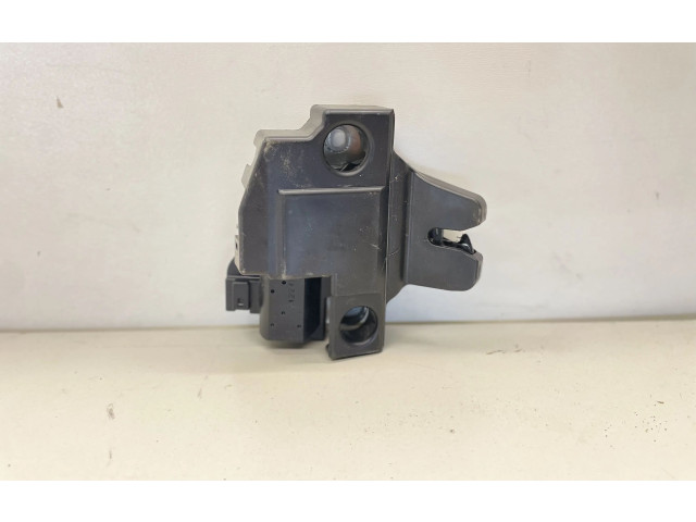 Zámek zadních dveří 6460053080   Lexus IS III XE30 2014