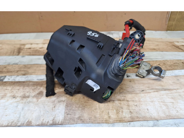 Блок предохранителей  6G9T14A067CA, 6G9T14A067   Volvo S80    