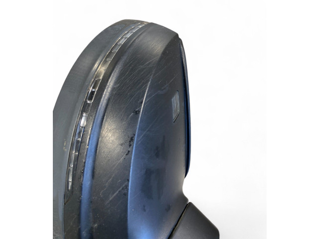 Zpětné zrcátko  Volkswagen Tiguan 2021  E8047979  