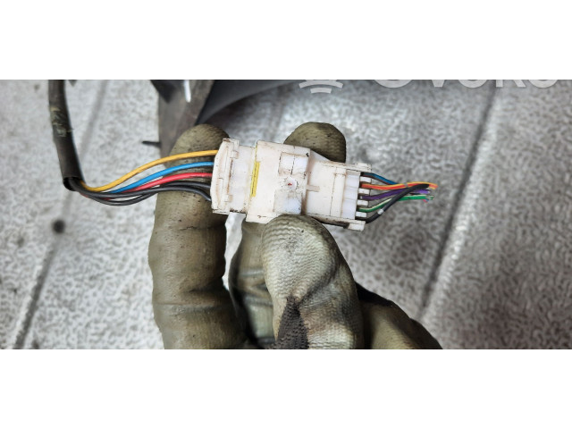 Zpětné zrcátko Nissan Primera 2000