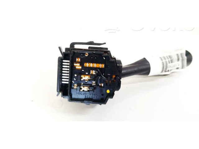 Ручка стеклоочистителей Mitsubishi Colt