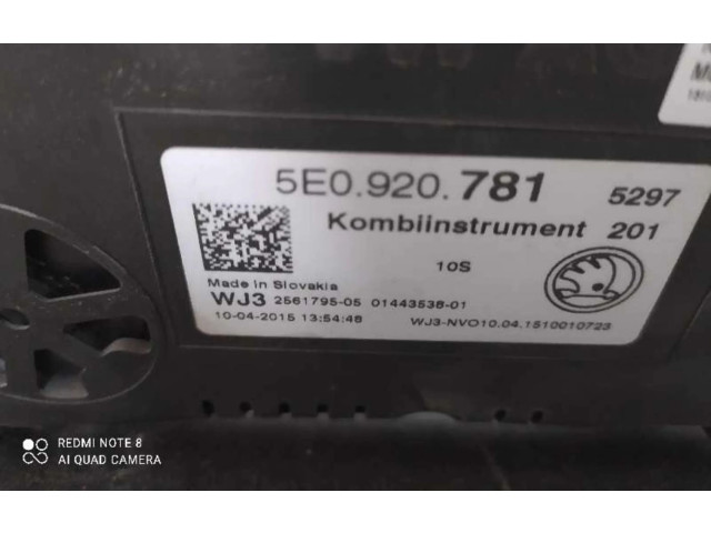 Панель приборов 5E0920781   Skoda Octavia Mk3 (5E)       