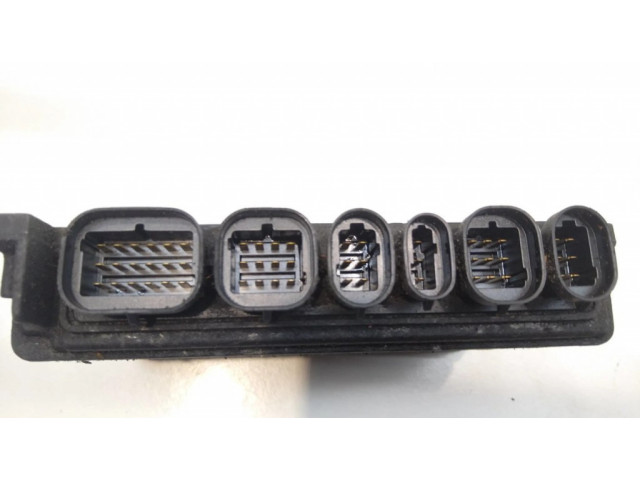 Řídící jednotka 7700853300, 7700742096   Renault 25 1994