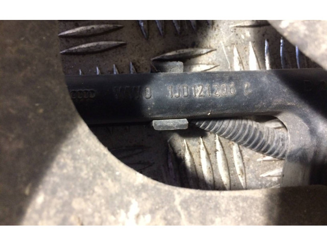 Вентилятор радиатора     1J0121206C    Audi A3 S3 8L 