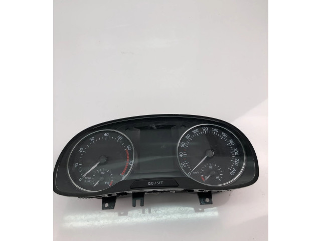 Панель приборов 6V0920740A   Skoda Fabia Mk3 (NJ)       