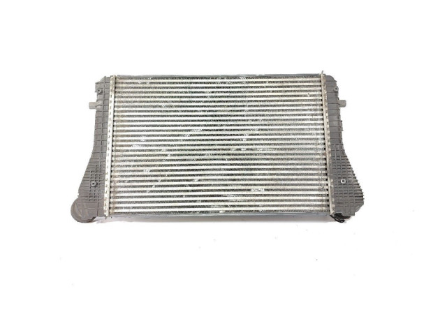 Интеркулер  1K0145805G, BEHR   Volkswagen PASSAT B6 