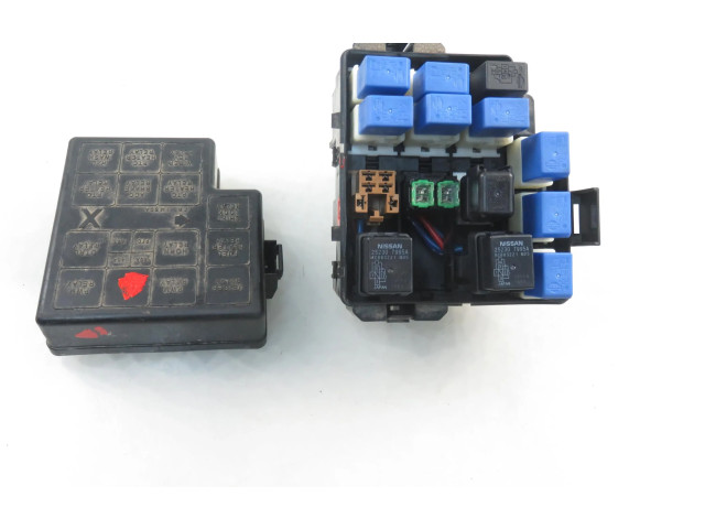 Блок предохранителей Infiniti M